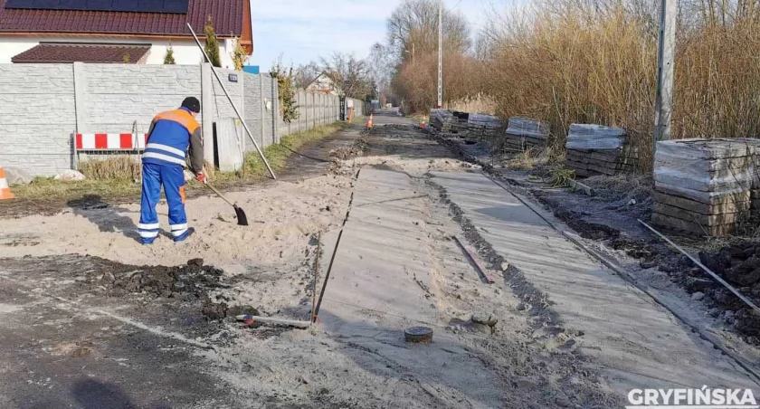 Na zdjęciu fragment remontowanej rok temu ul. Łącznej, o której pisze czytelnik