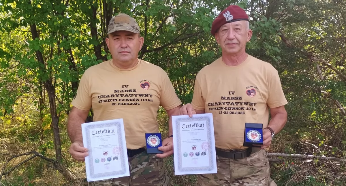 Akcje charytatywne, Gryfinianie poszli Marszu Natalki - zdjęcie, fotografia