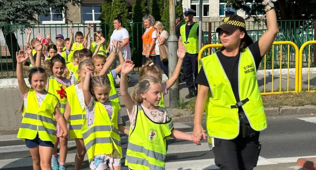 Szkoły i przedszkola, Wybrali bezpieczną drogę szkoły [GALERIA] - zdjęcie, fotografia