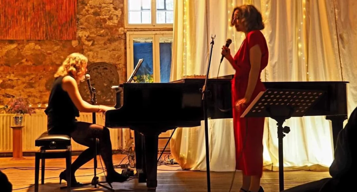 Koncerty muzyka, Koncert muzyki francuskiej Kinala - zdjęcie, fotografia