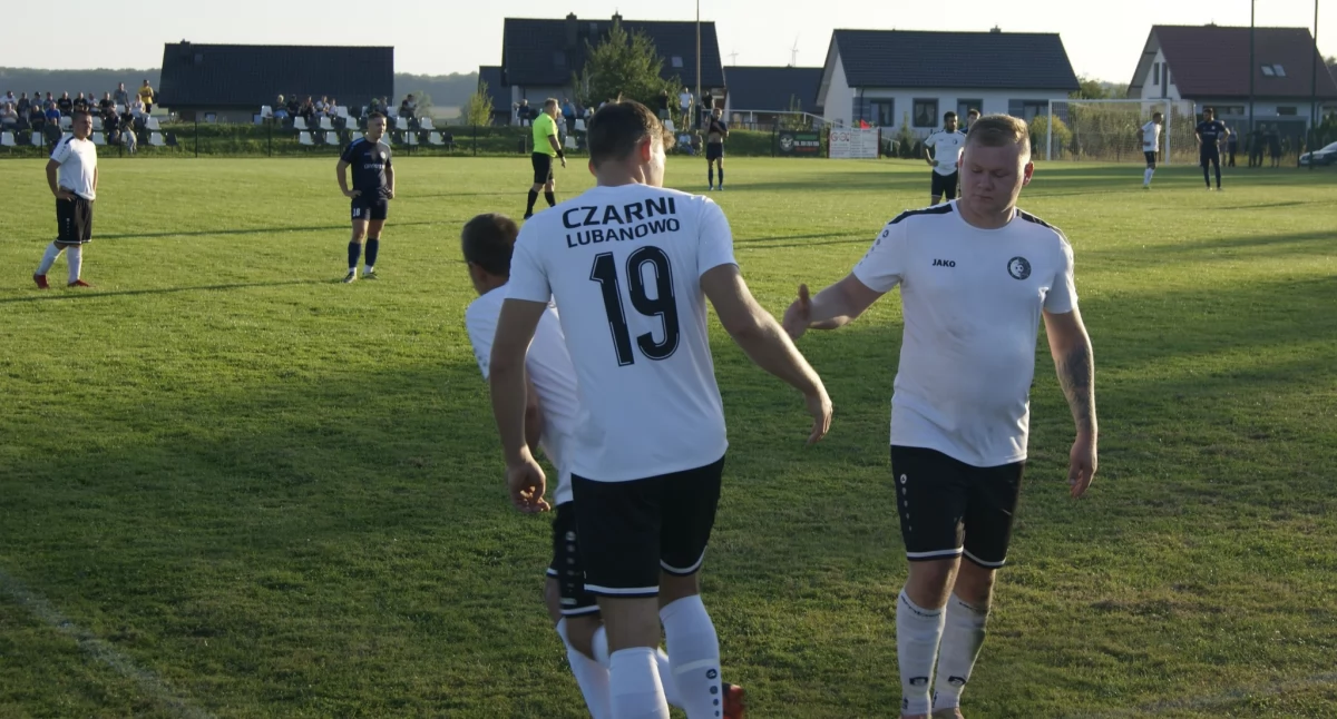 Piłka nożna, Ciekawe mecze klasie klasowe derby bańsko czarnówkowe [ROZKŁAD JAZDY] - zdjęcie, fotografia