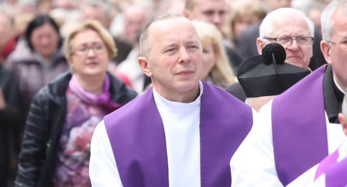 Kościół, Ksiądz Józef Pniewa zaprasza walki błogosławieństwo Polski - zdjęcie, fotografia