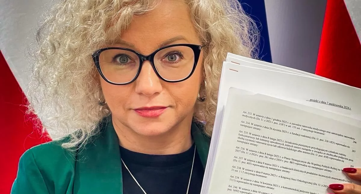 Partie i ugrupowania, Katarzyna Kotula zaprezentowała projekty ustaw rejestrowanych związkach partnerskich - zdjęcie, fotografia