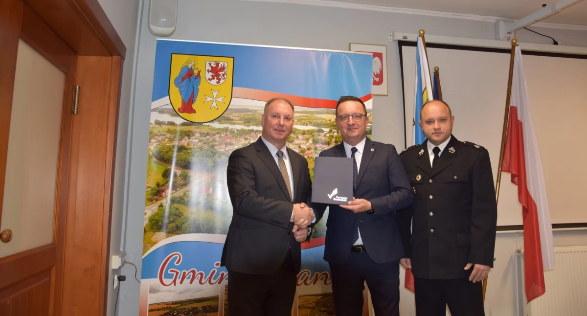 Straż pożarna, Banie zostanie doposażona sprzęt ratowniczy - zdjęcie, fotografia