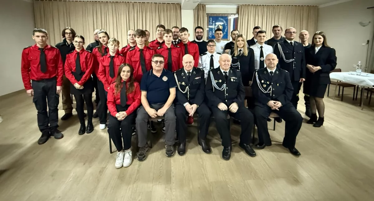 Straż pożarna, Strażacy podsumowali miniony - zdjęcie, fotografia