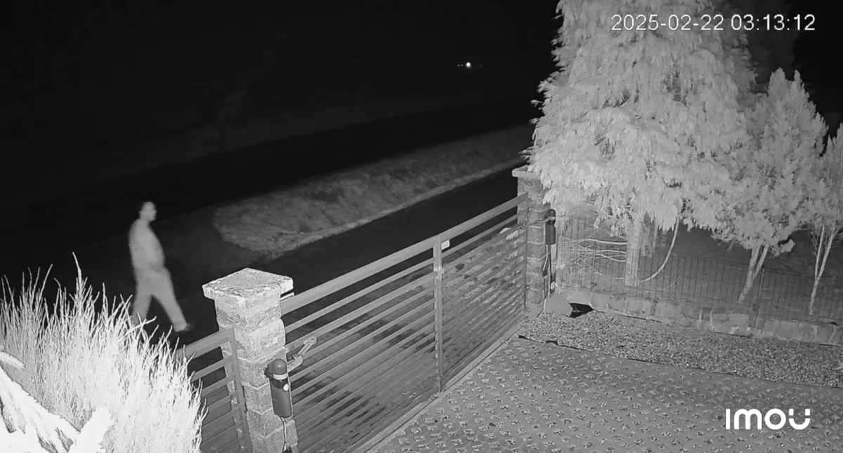 Policja - kryminalne, Złodzieje znów kręcili Armii Krajowej [ZDJĘCIA] - zdjęcie, fotografia