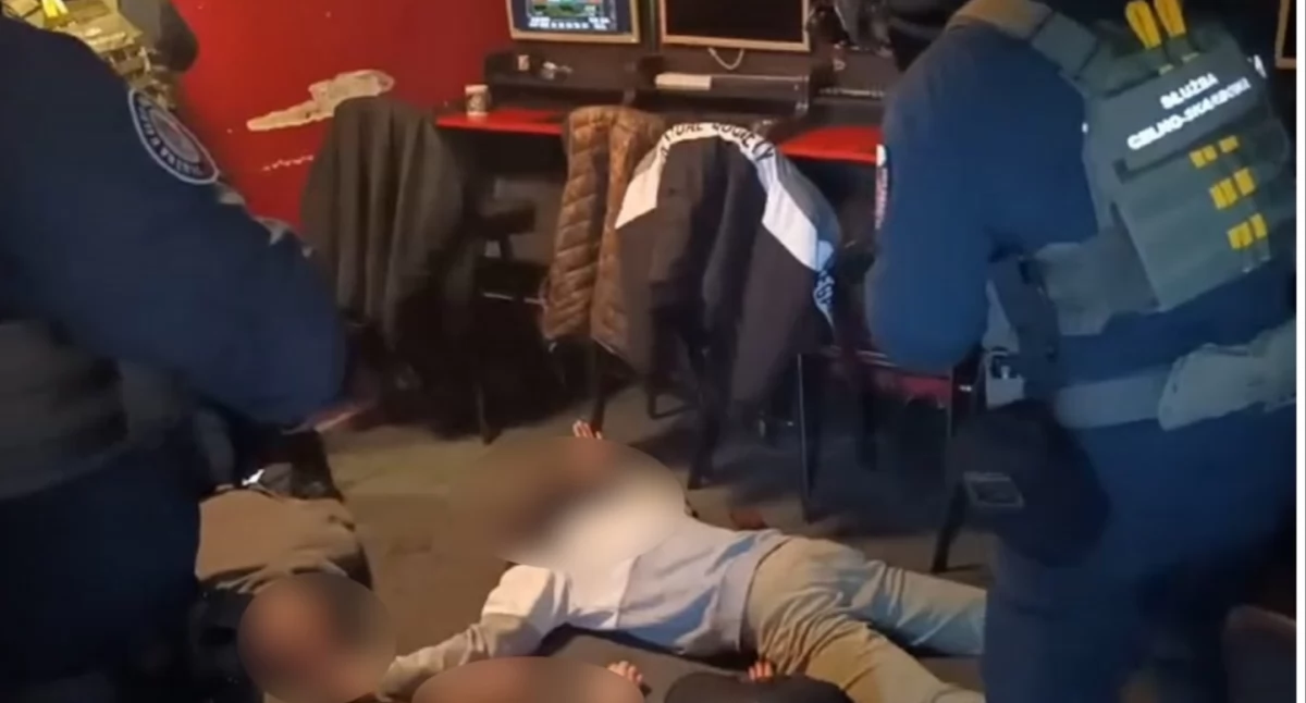 Policja - kryminalne, zlikwidował kolejny punkt hazardowy naszym regionie - zdjęcie, fotografia