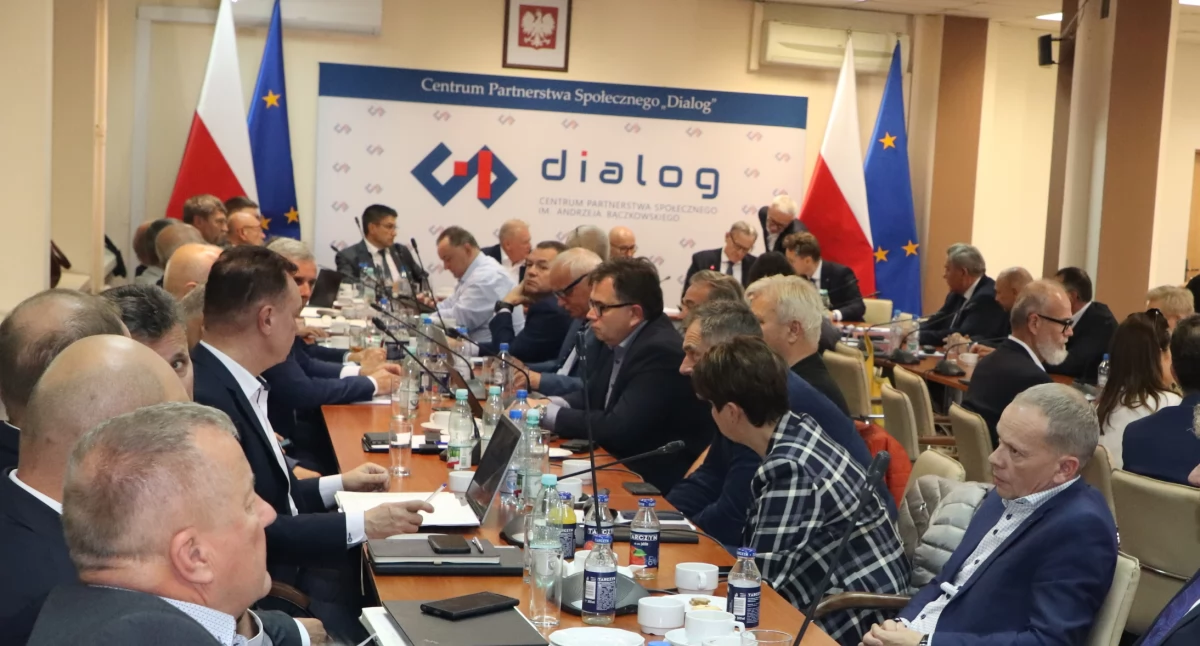Elektrownia Dolna Odra, Rozmowy szczycie branży energetycznej jadą - zdjęcie, fotografia
