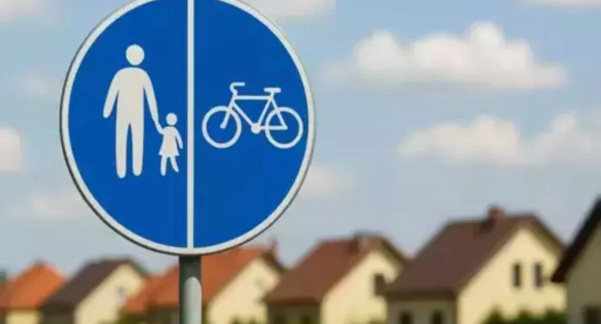 Turystyka Rowery, Powstanie ścieżka pieszo rowerowa ciągu drogi wojewódzkiej DW125 - zdjęcie, fotografia