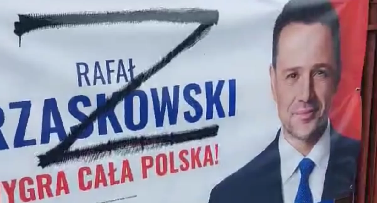 Tak wyglądał zniszczony baner podczas ciszy wyborczej