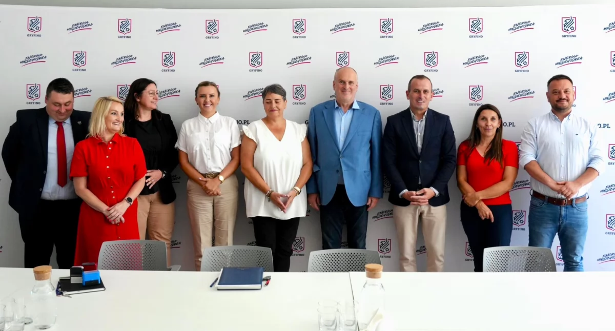 Inicjatywy społeczne, Granty sołeckie podpisane również gminie Gryfino - zdjęcie, fotografia
