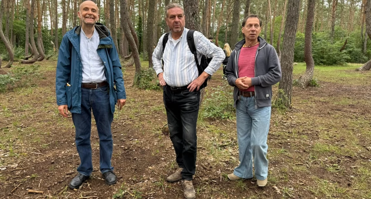 Natura Miejsca, Krzywy przyciąga zagranicznych turystów [GALERIA] - zdjęcie, fotografia