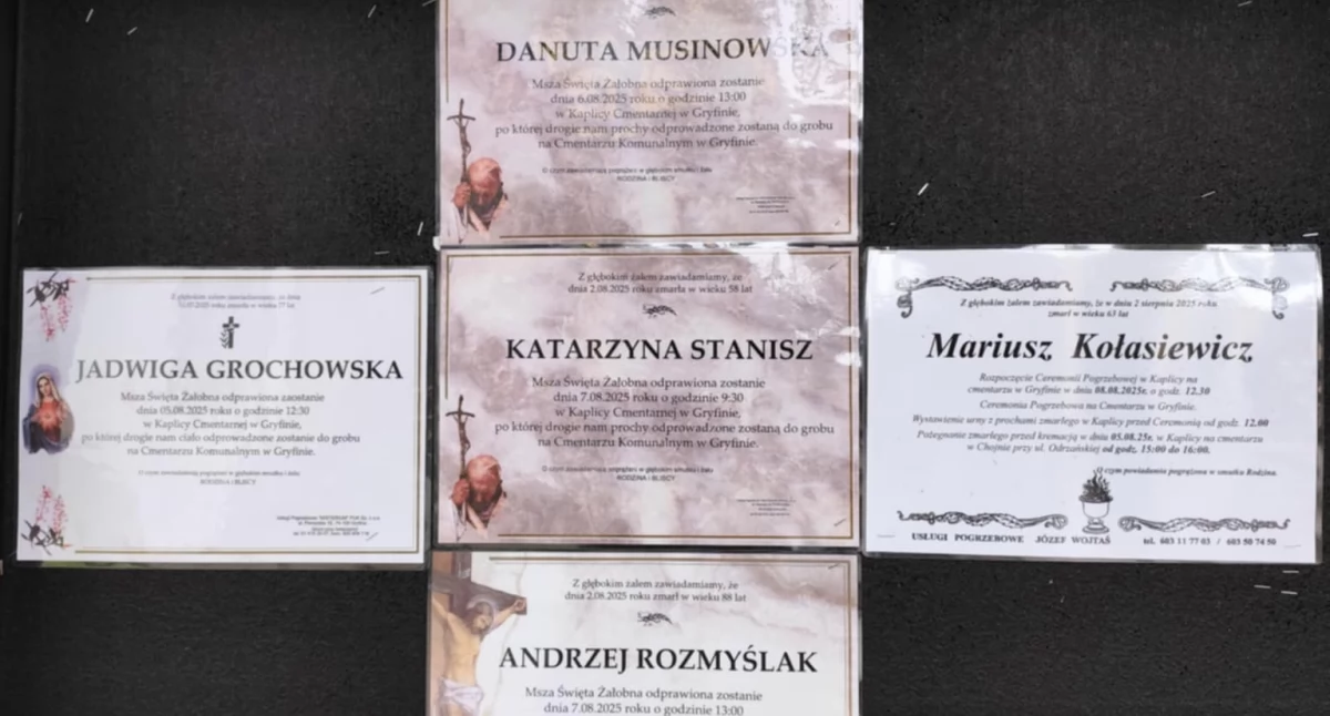 Odeszli, Nekrologi utworzyły krzyż Rodzinom zmarłych składamy wyrazy współczucia - zdjęcie, fotografia