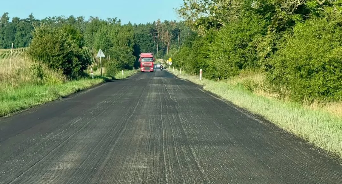 Inwestycje, końcu rozpoczął wyczekiwany remont krajowej drogi - zdjęcie, fotografia
