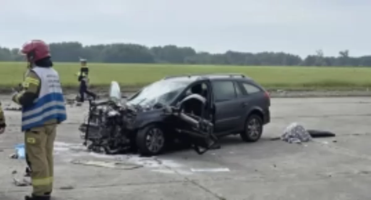 Wypadki drogowe, cztery osoby trafiły szpitala Lądował helikopter - zdjęcie, fotografia