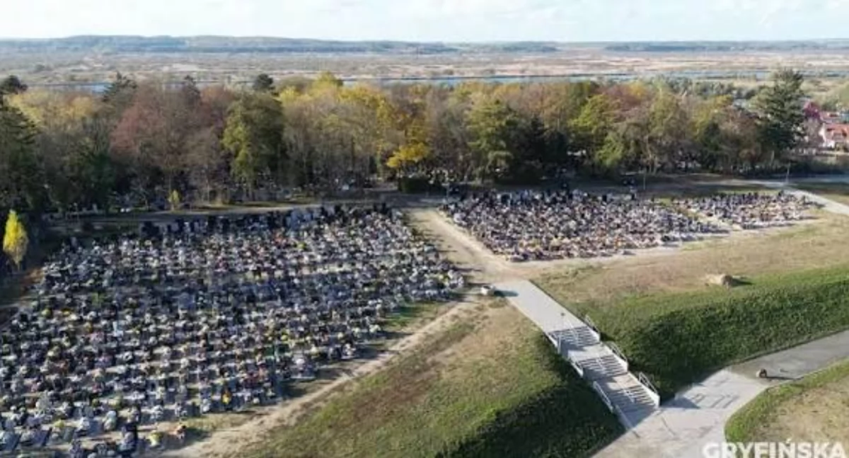 Info, Gryfiński cmentarz znów został zamknięty - zdjęcie, fotografia