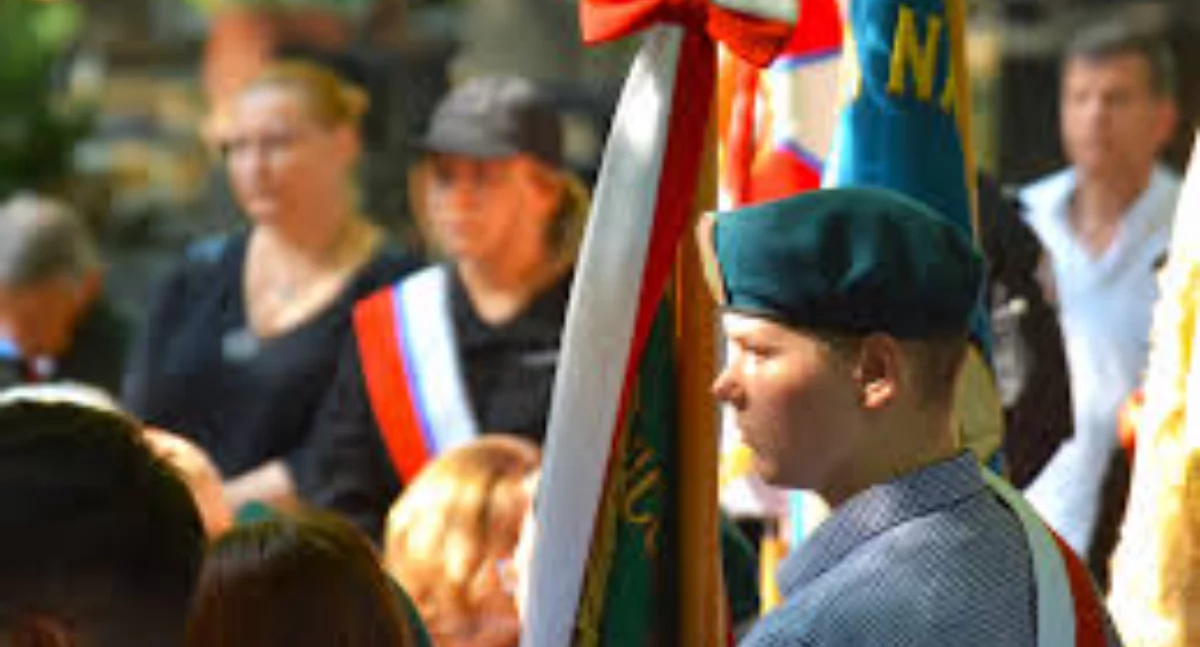 Uroczystości, Dziś uroczystości cmentarzu kilka koncert gryfińskiego chóru - zdjęcie, fotografia