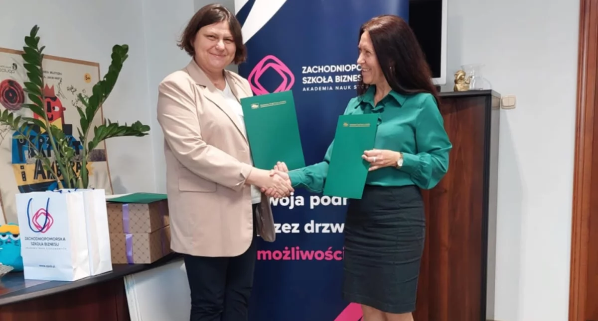Opieka społeczna, Podpisano umowę współpracy między powiatem - zdjęcie, fotografia