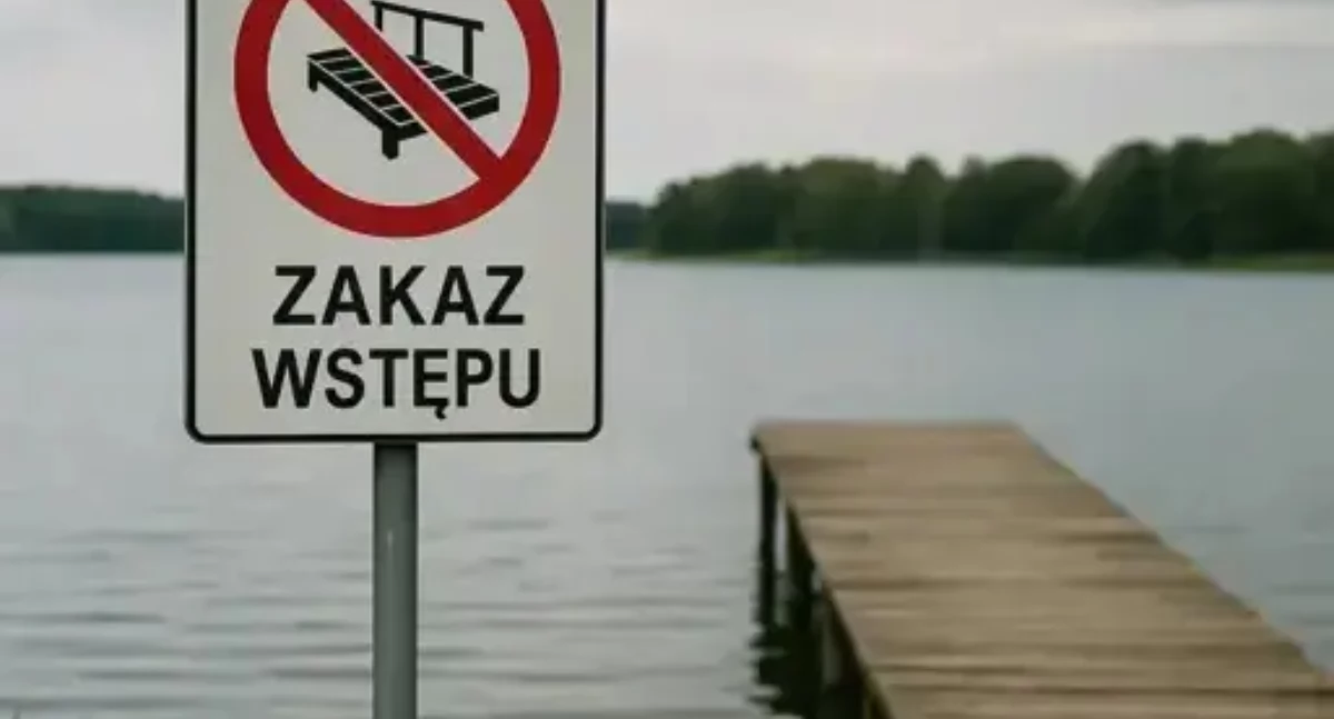 Info, Informacja mieszkańców turystów sprawie pomostów - zdjęcie, fotografia
