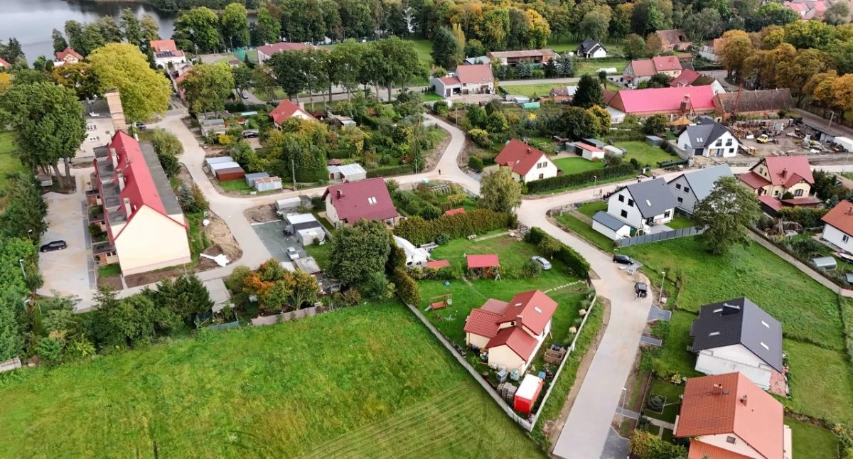 Inwestycje, Zbliża zakończenie ulicy Kasztanowej Cmentarnej - zdjęcie, fotografia