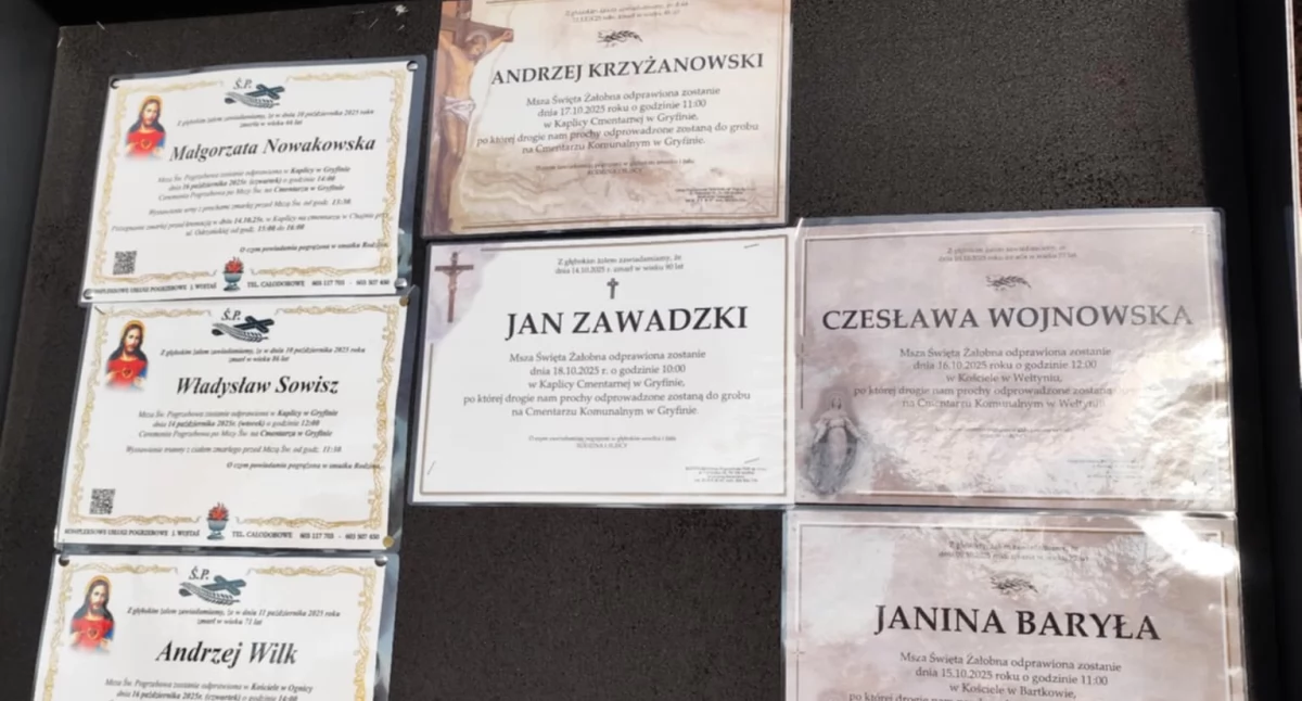 Odeszli, Sporo nowych nekrologów - zdjęcie, fotografia