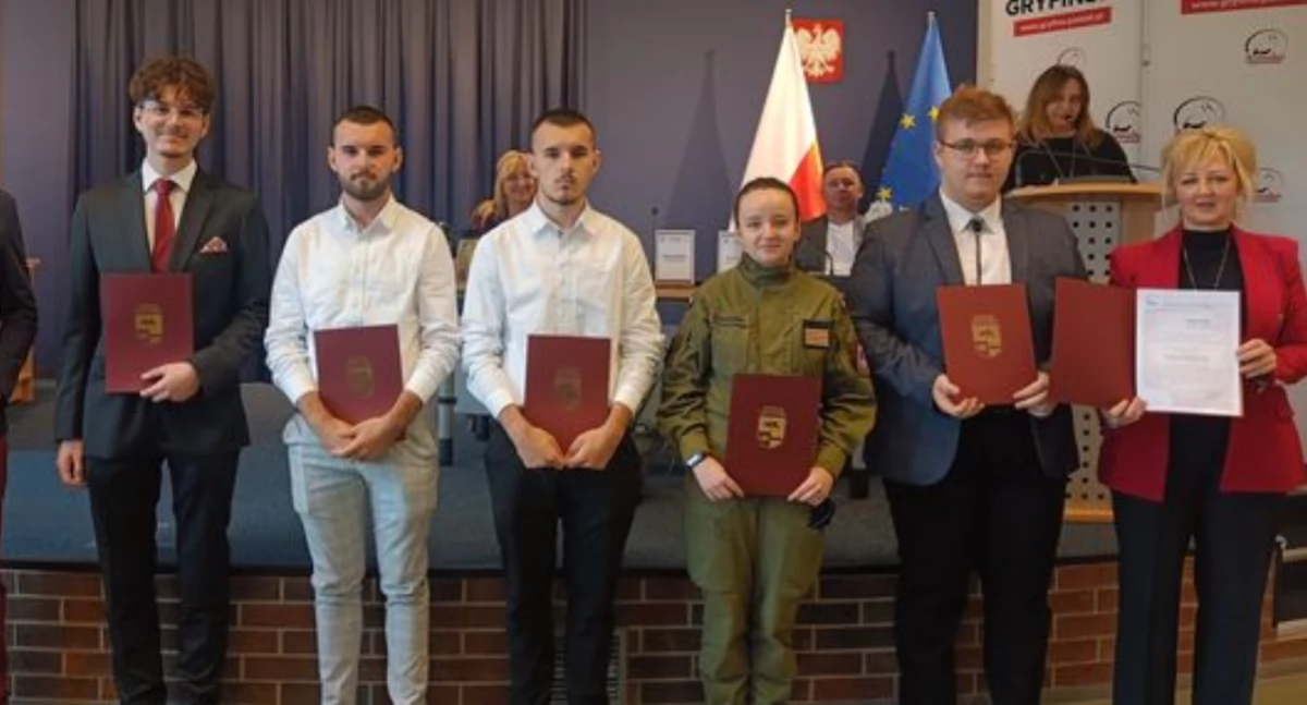 Szkoły i przedszkola, najzdolniejsi uczniowie Chojnie - zdjęcie, fotografia
