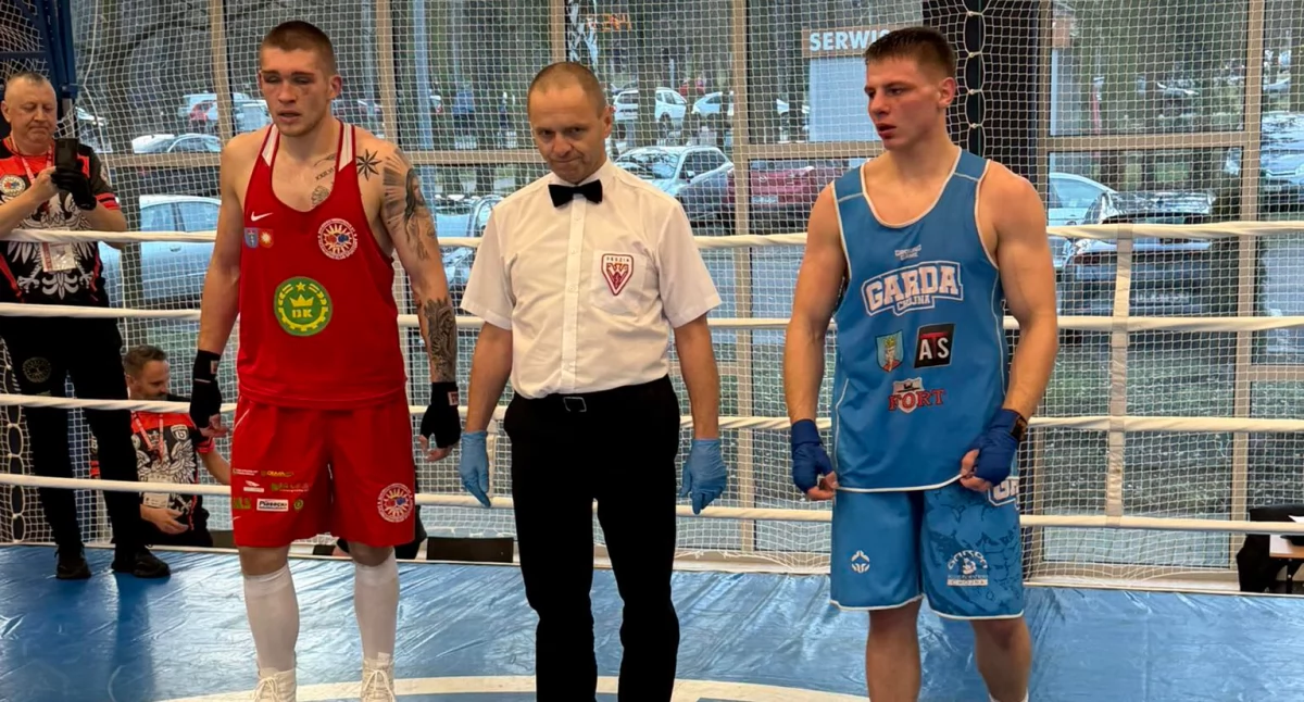 Sztuki walki, Dawid Tkacz brązowym medalistą Seniorskich Mistrzostw Polski boksie! - zdjęcie, fotografia