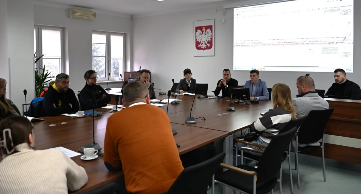 Inwestycje, Dziś odbyła narada koordynacyjna dotycząca budowy oczyszczalni ścieków inwestycji towarzyszących - zdjęcie, fotografia