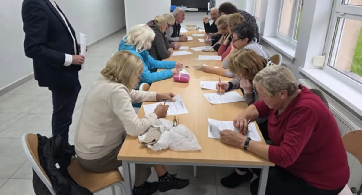 Seniorzy, Podsumowanie projektu seniorów - zdjęcie, fotografia