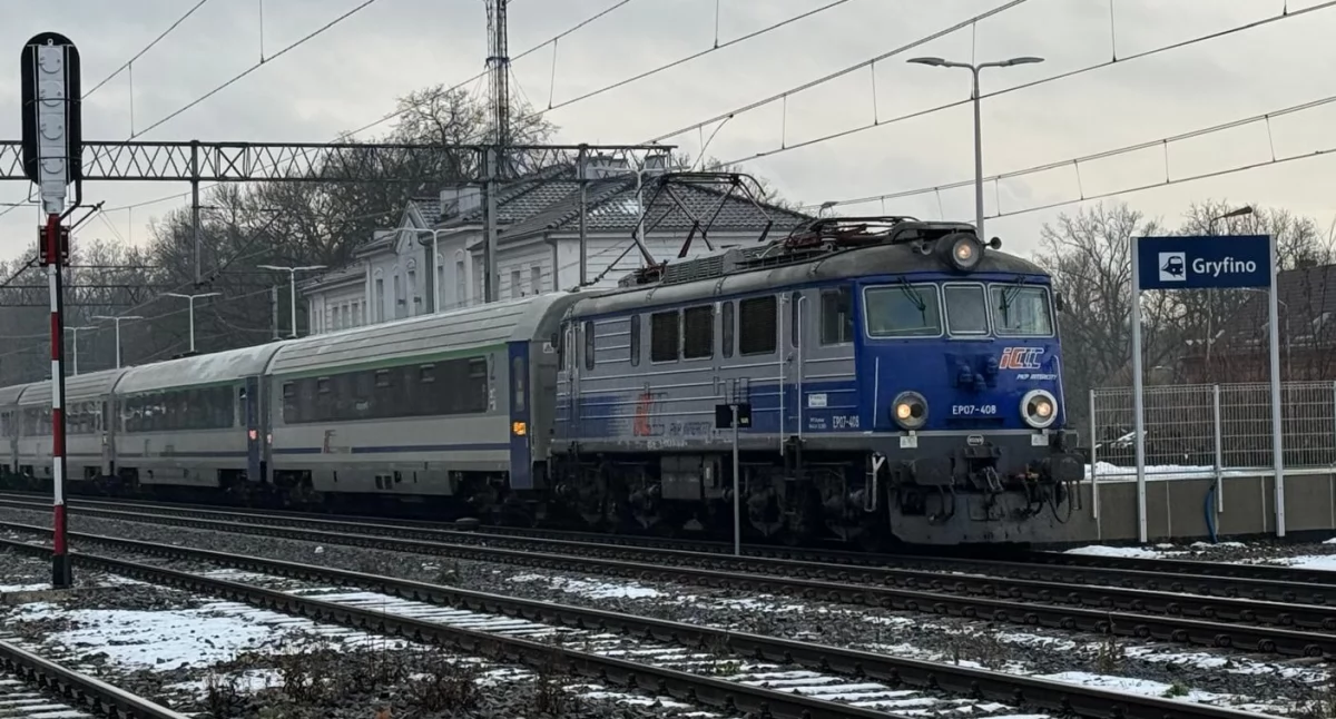 Transport i komunikacja, Gryfinie spokojnie jeśli jedziesz Szczecina - zdjęcie, fotografia