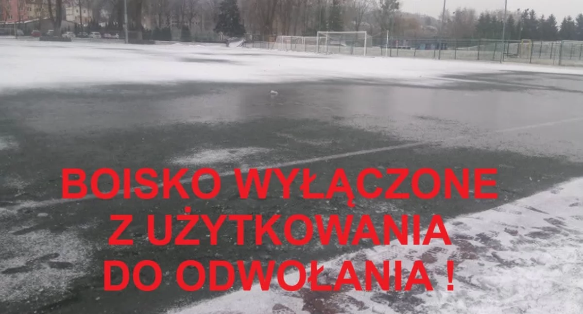 Piłka nożna, Weekendowe mecze Gryfinie zostaną odwołane - zdjęcie, fotografia
