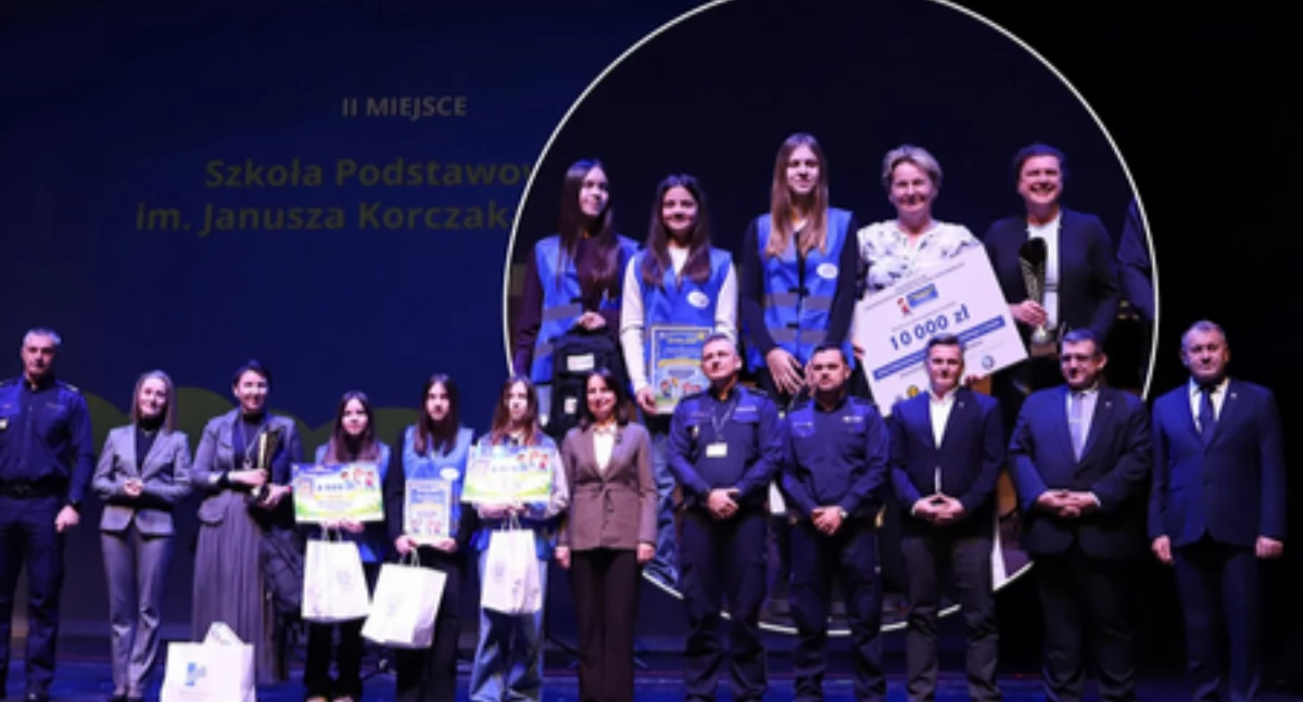Szkoły i przedszkola, szkoły Chojny podium wojewódzkiego konkursu Odblaskowa Szkoła - zdjęcie, fotografia