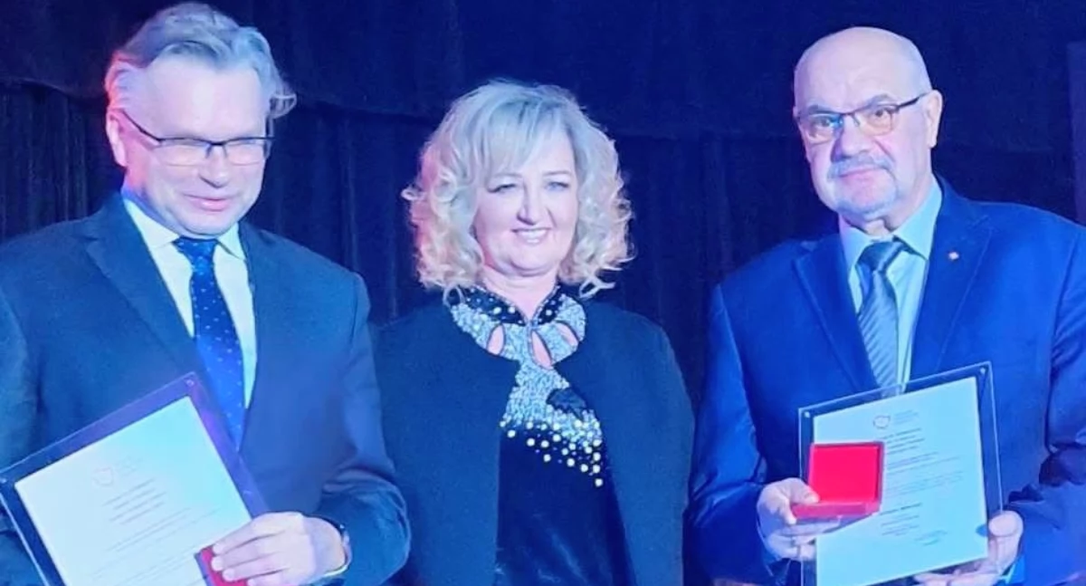 Samorządowcy, Miler Konarski honorowym tytułem Samorządowiec lecia - zdjęcie, fotografia