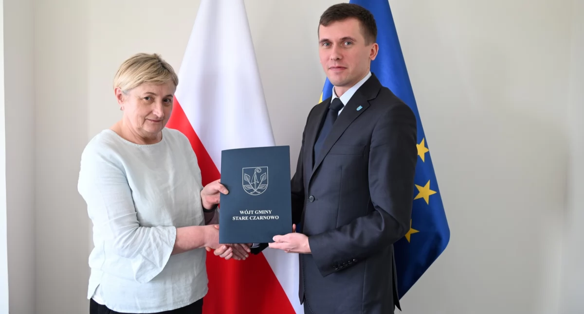 Szkoły i przedszkola, Zespół Szkół nową dyrektor! doświadczona pedagog - zdjęcie, fotografia