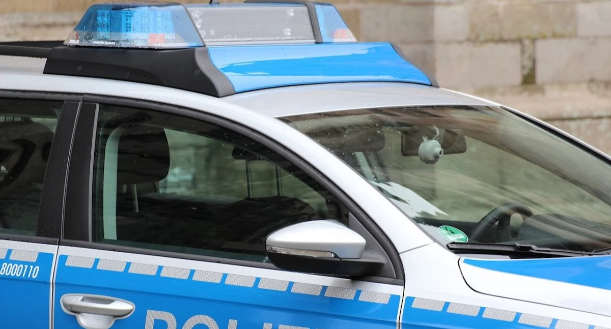 Policja - kryminalne, Złodzieje zastali właściciela brutalnie pobili - zdjęcie, fotografia