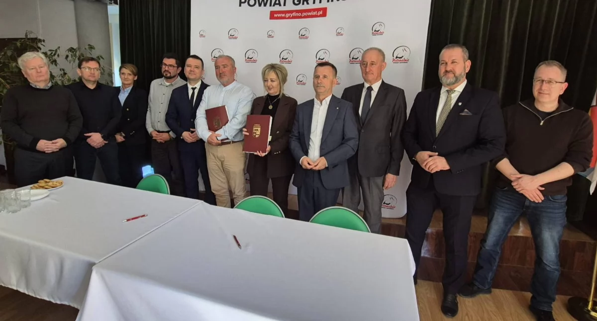 Inwestycje, Modernizacja energetyczna Gryfinie Umowa podpisana! - zdjęcie, fotografia