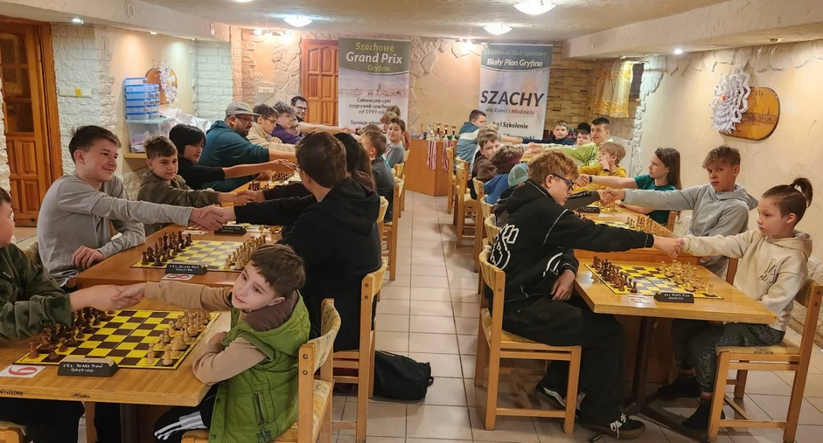 Pozostałe, Szymon Soszka zwycięzcą czwartego turnieju - zdjęcie, fotografia