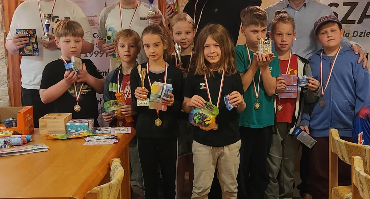 Pozostałe, Zapowiada rywalizacja ostatniego turnieju! - zdjęcie, fotografia