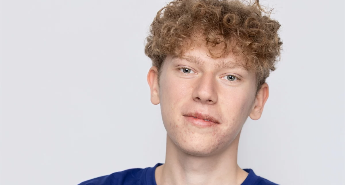 Szkoły i przedszkola, Kacper Romuk szkolnej ławki projektów kosmicznych - zdjęcie, fotografia