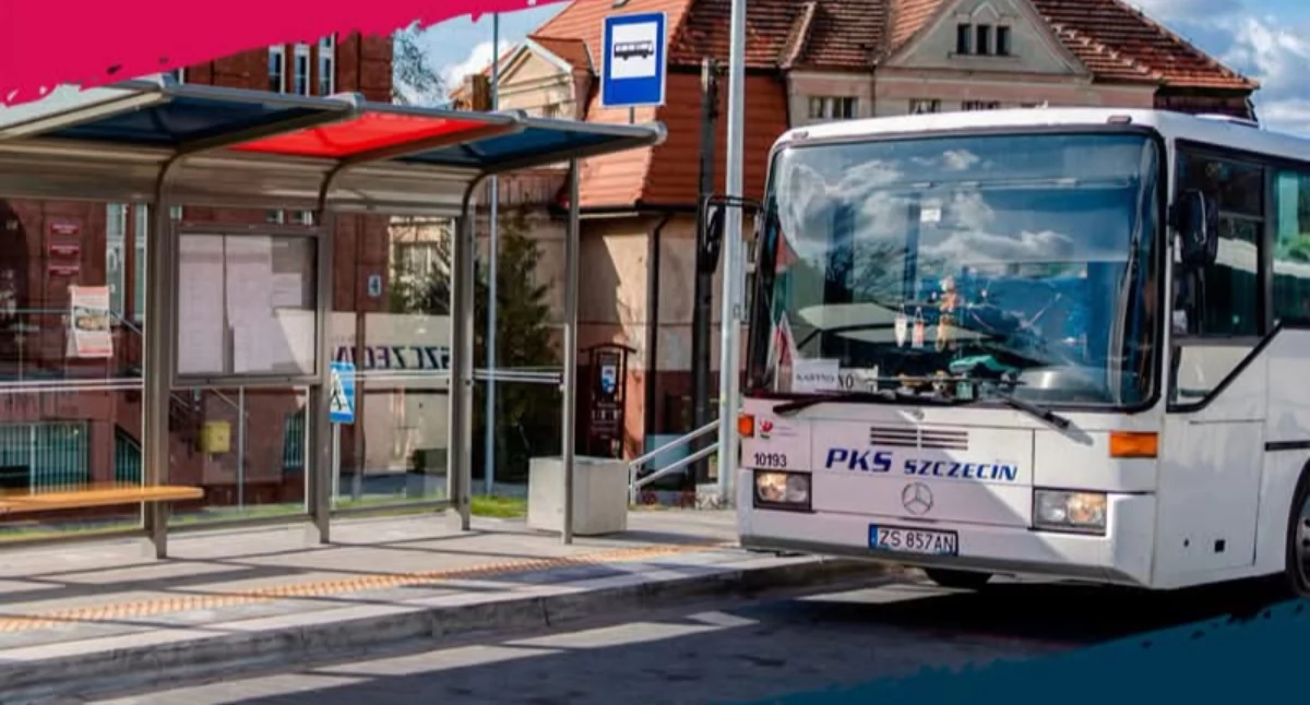 Info, Przystanek autobusowy wraca Księcia Barnima - zdjęcie, fotografia