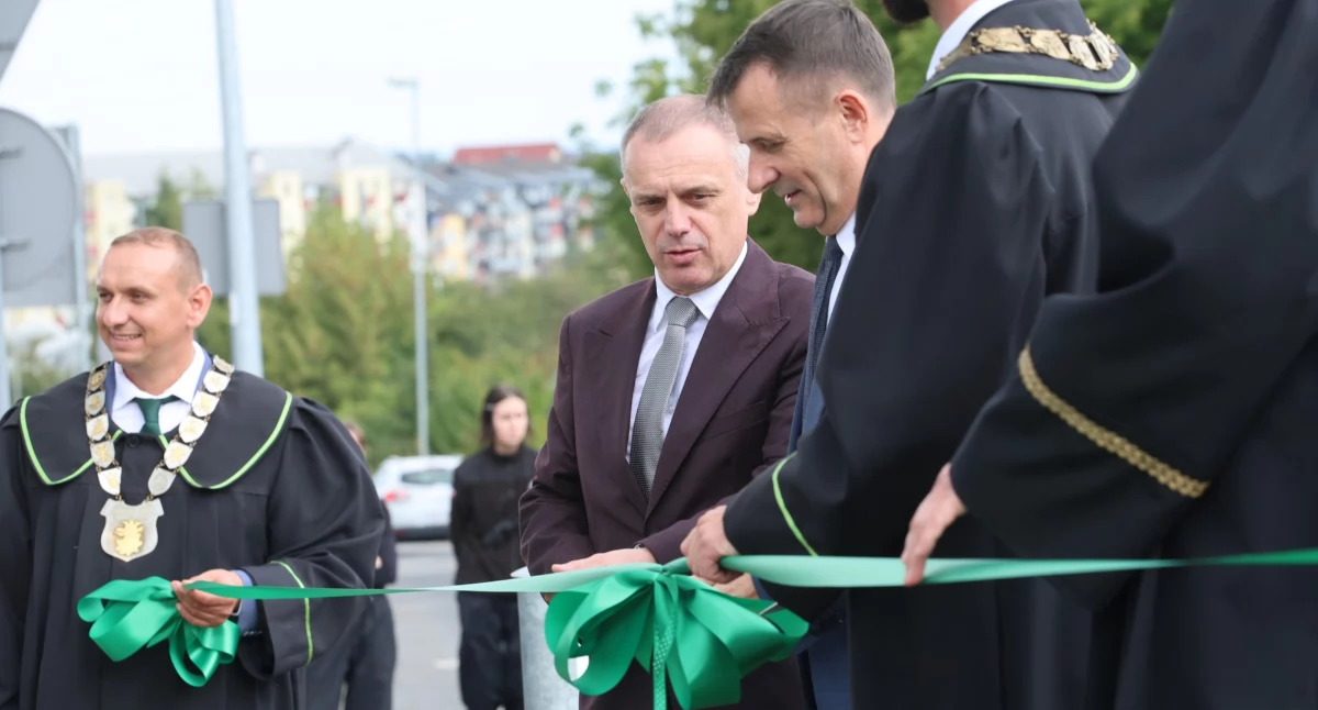 Info, Oficjalnie Rondo Rzemieślników Ziemi Gryfińskiej - zdjęcie, fotografia