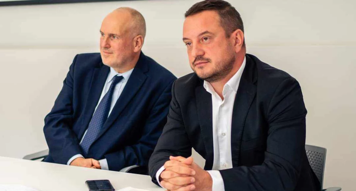 Samorządowcy, Miler wpadło pewien pracy magistracie warto przerwać komfort postawić sobie zadania - zdjęcie, fotografia