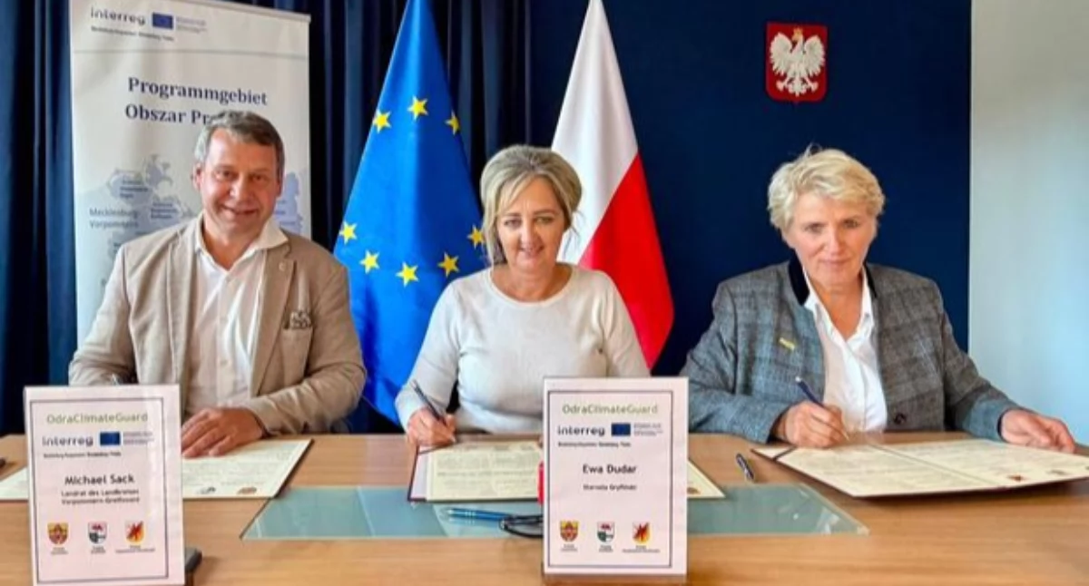 Info, Podpisali trójstronne polsko niemieckie porozumienie zakresie bezpieczeństwa - zdjęcie, fotografia