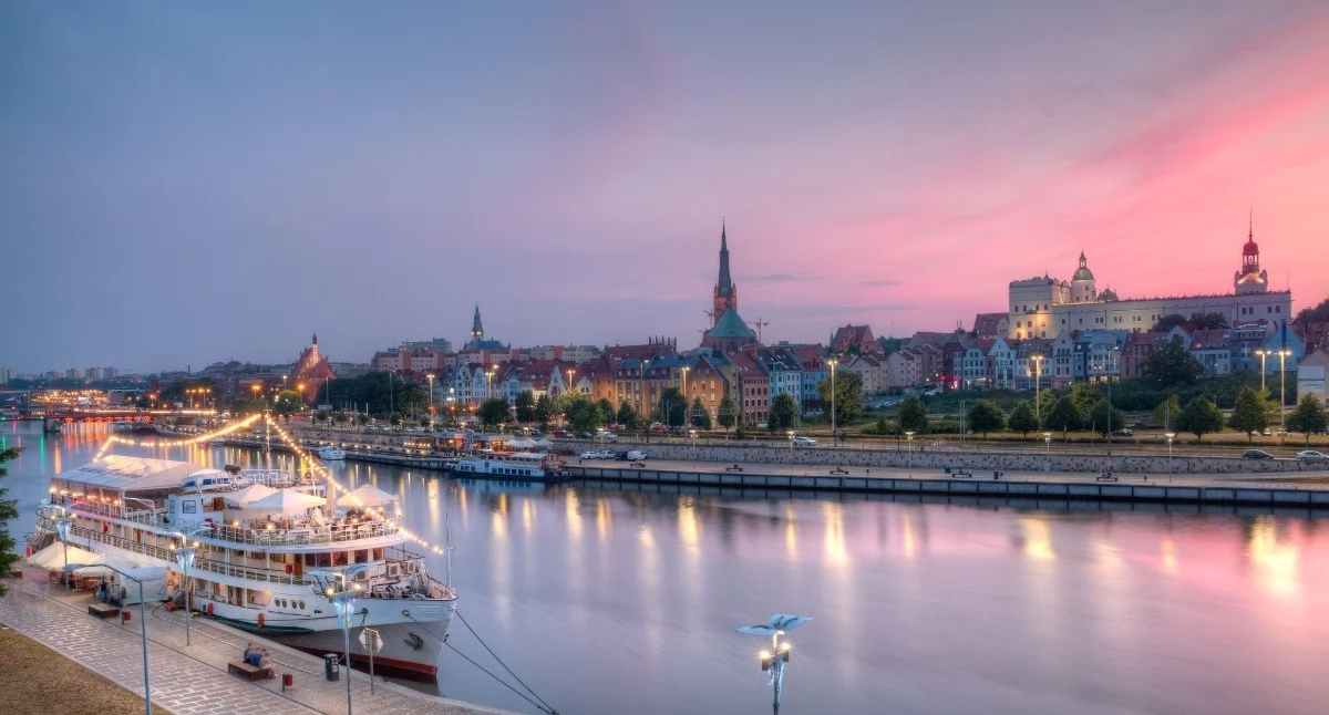 Promocja, można założyć światłowód Szczecinie - zdjęcie, fotografia