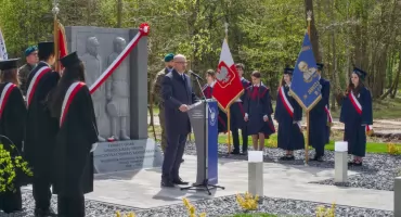 Upamiętnili więźniarki podobozu KL Ravensbrück [GALERIA]