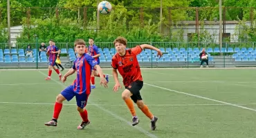 Kolejna porażka juniorów starszych [WYNIKI]