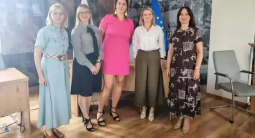 Osiem nauczycielek przystąpiło do egzaminu na nauczyciela mianowanego [GALERIA]