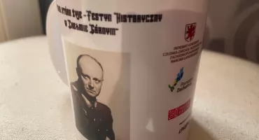 Stowarzyszenie Wspólnota Serc z Chełma Górnego przeprasza za kubki z generałem Wehrmachtu 