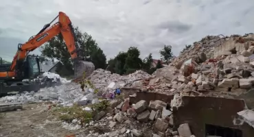 Trwa rozbiórka znanego budynku