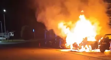 W niedzielną noc płonęły samochody [WIDEO]